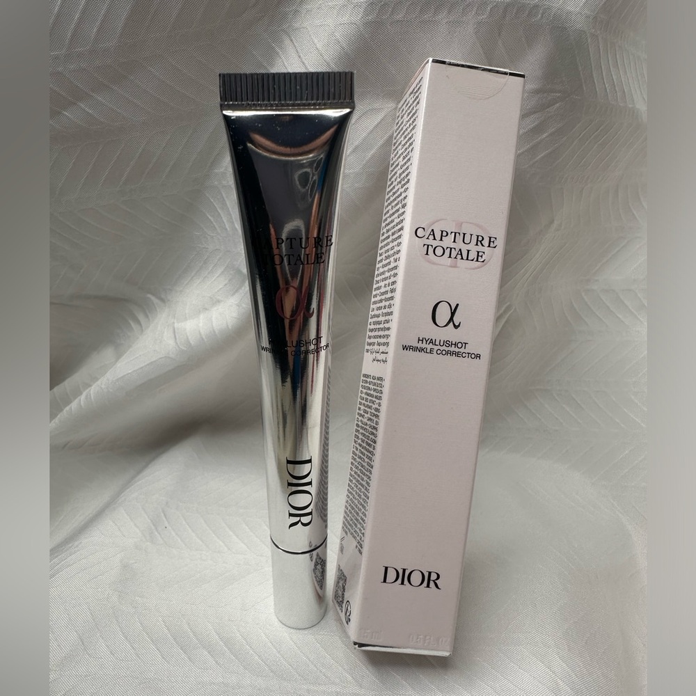 Dior capture totale hyalushot wrinkle corrector.